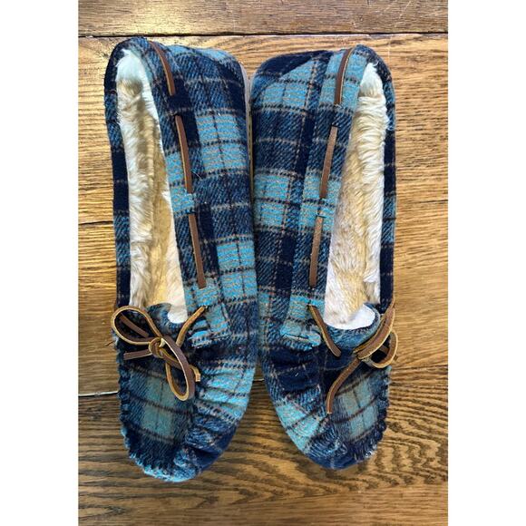 New! Minnetonka Wool Flannel Moc Slipper Sz 9 Blue and Green Plaid Faux Fur - Picture 2 of 6